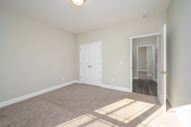 26 Vineyard Drive, Phenix City, AL 36869