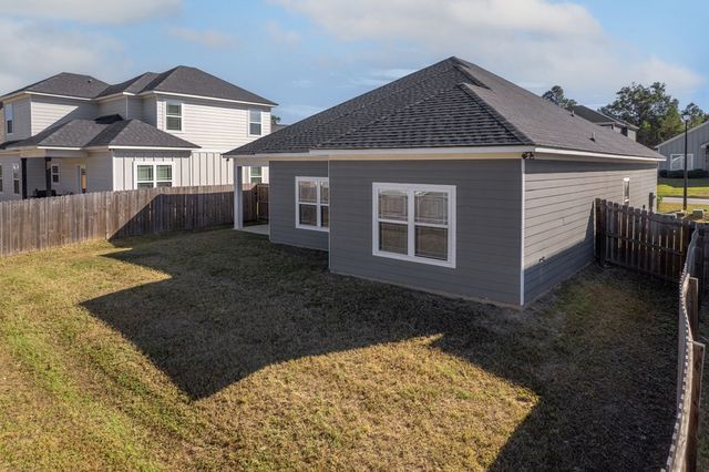 26 Vineyard Drive, Phenix City, AL 36869