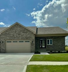 25140 S Westwind Drive, Channahon, IL 60410