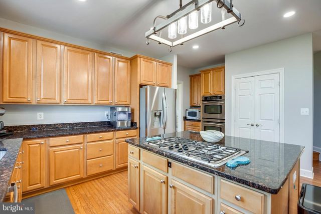 13300 APRIL CIR, Lovettsville, VA 20180