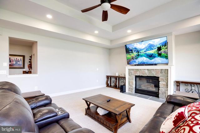 13300 APRIL CIR, Lovettsville, VA 20180