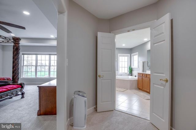 13300 APRIL CIR, Lovettsville, VA 20180