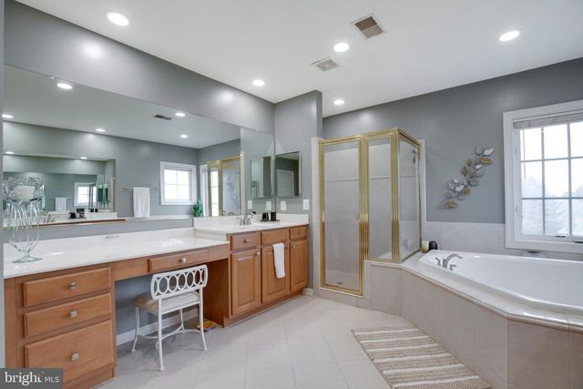 13300 APRIL CIR, Lovettsville, VA 20180