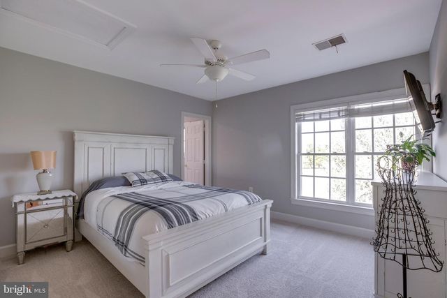 13300 APRIL CIR, Lovettsville, VA 20180