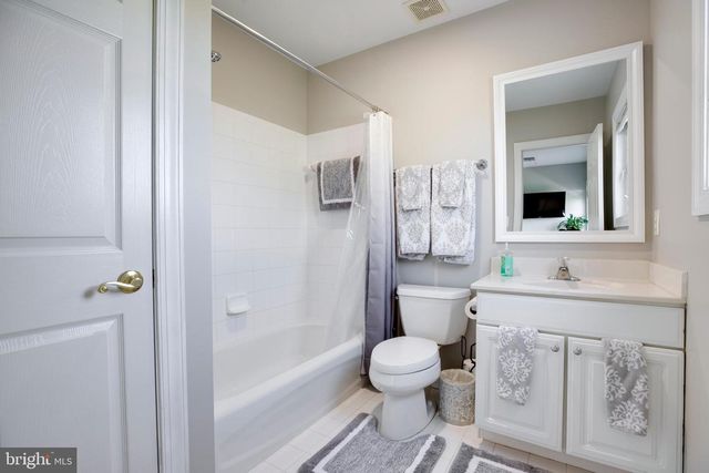 13300 APRIL CIR, Lovettsville, VA 20180