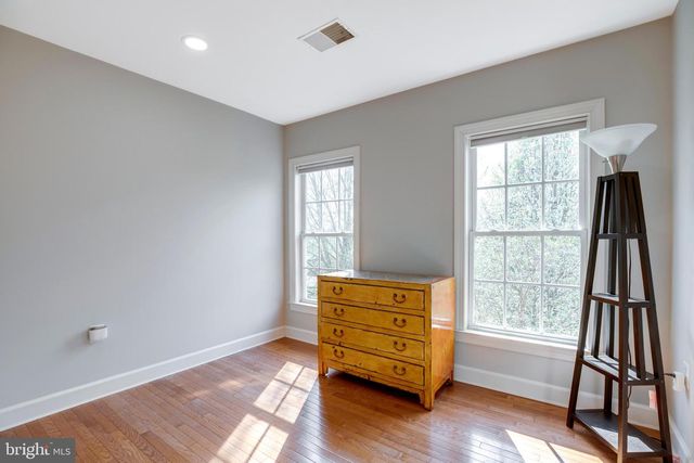 13300 APRIL CIR, Lovettsville, VA 20180