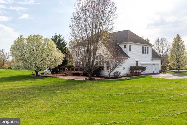 13300 APRIL CIR, Lovettsville, VA 20180