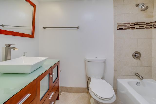 2651 S Course Drive 109, Pompano Beach, FL 33069