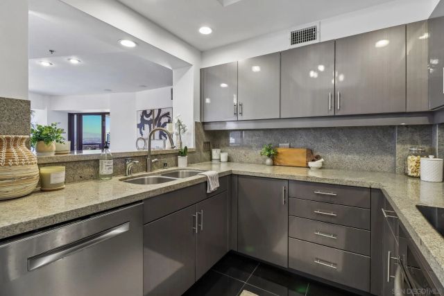 200 Harbor Dr 3201, San Diego, CA 92101