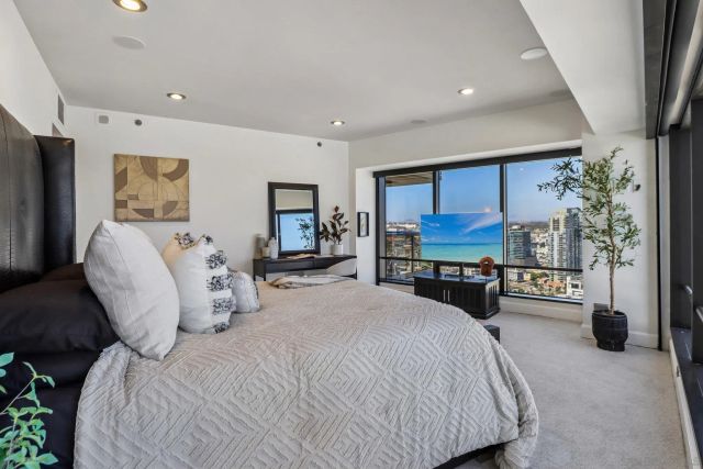 200 Harbor Dr 3201, San Diego, CA 92101