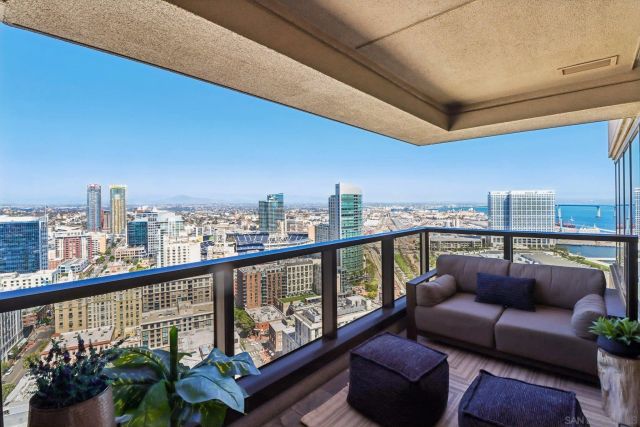 200 Harbor Dr 3201, San Diego, CA 92101