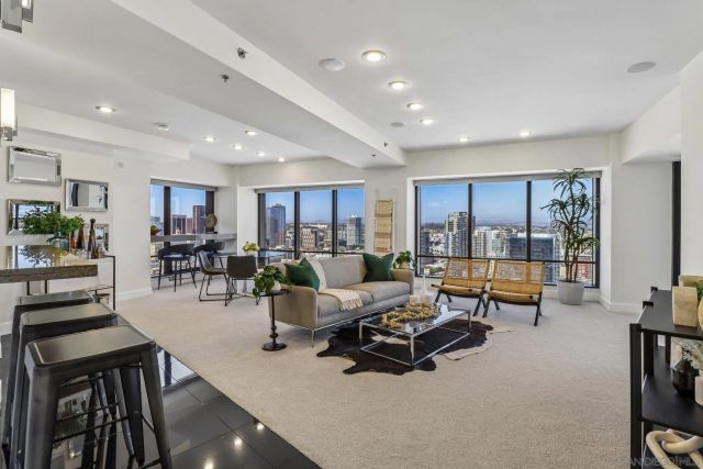 200 Harbor Dr 3201, San Diego, CA 92101