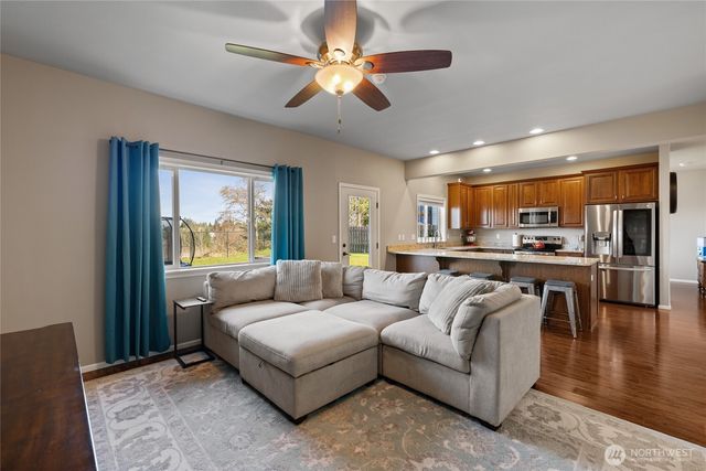 652 Joy Street, Eatonville, WA 98328