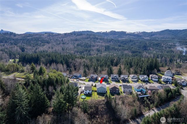 652 Joy Street, Eatonville, WA 98328