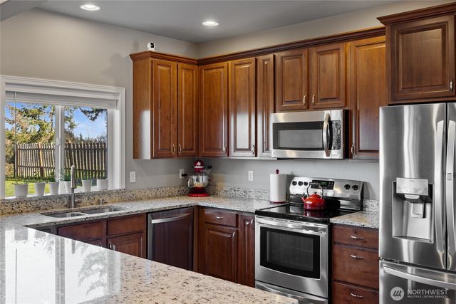 652 Joy Street, Eatonville, WA 98328