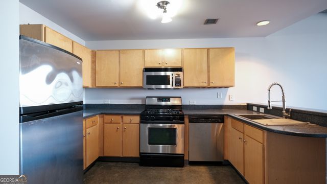 115 W Peachtree Place NW 709, Atlanta, GA 30313