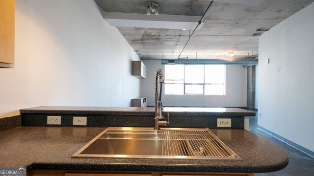 115 W Peachtree Place NW 709, Atlanta, GA 30313