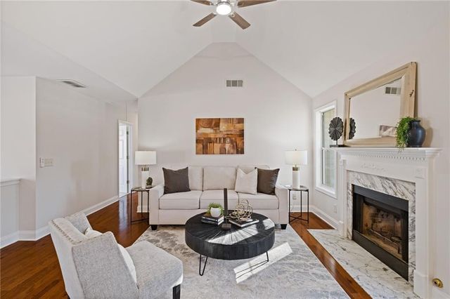 517 Hillcrest Cross Road, Canton, GA 30115