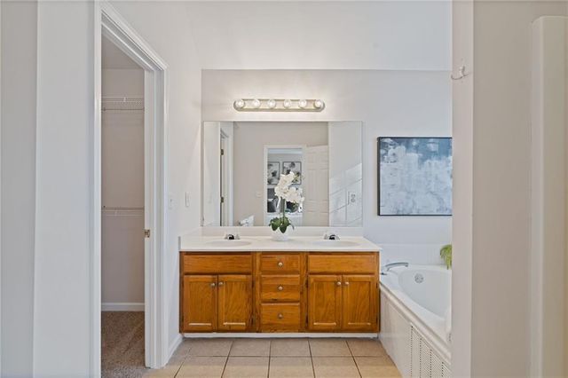 517 Hillcrest Cross Road, Canton, GA 30115