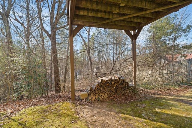 517 Hillcrest Cross Road, Canton, GA 30115