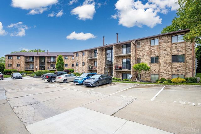 7230 Creekview Drive, Colerain Twp, OH 45247