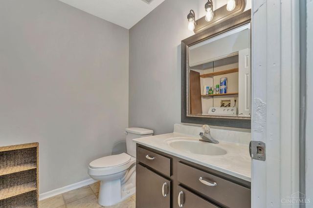 7230 Creekview Drive, Colerain Twp, OH 45247