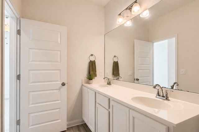7601 Frida BND 95, Austin, TX 78744