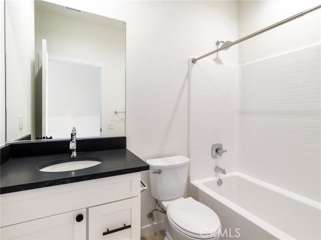 7220 Hanford Avenue, Yucca Valley, CA 92284