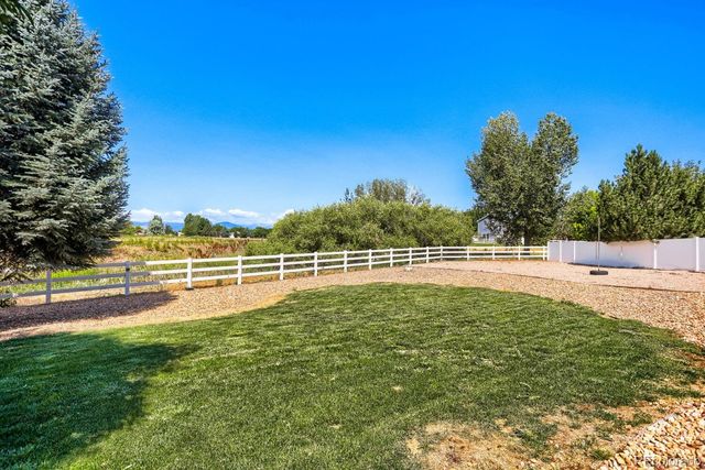 453 Wrybill Court, Loveland, CO 80537