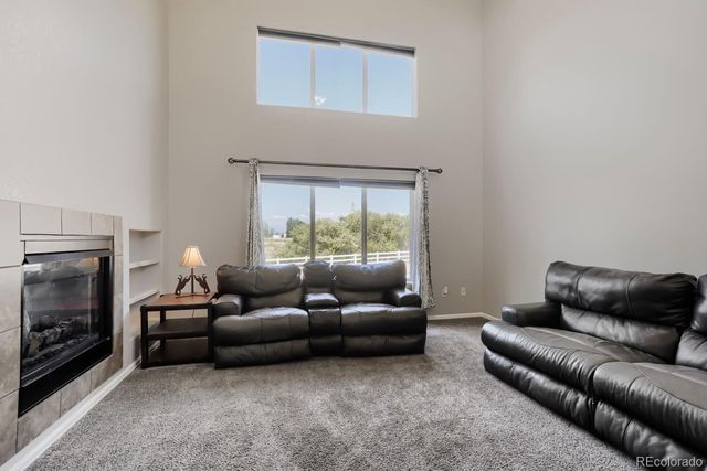 453 Wrybill Court, Loveland, CO 80537