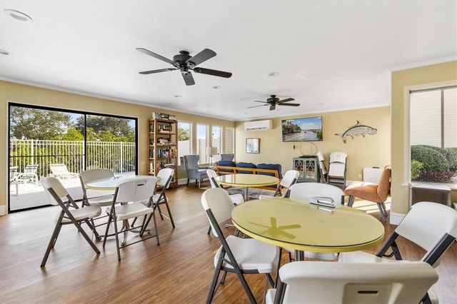 386 MOORINGS COVE DRIVE 6f, Tarpon Springs, FL 34689