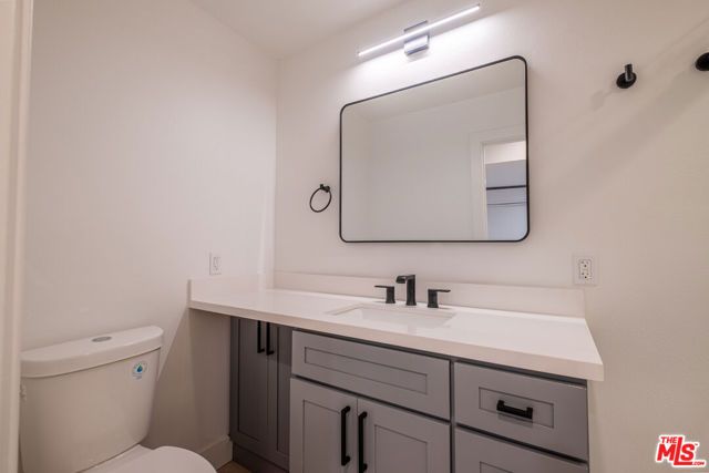 2107 Pullman Lane E, Redondo Beach, CA 90278