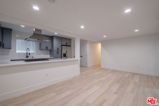 2107 Pullman Lane E, Redondo Beach, CA 90278