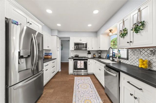 9244 Loquat, Riverside, CA 92508