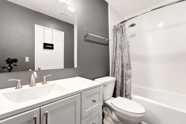 405 61st Street, San Diego, CA 92114