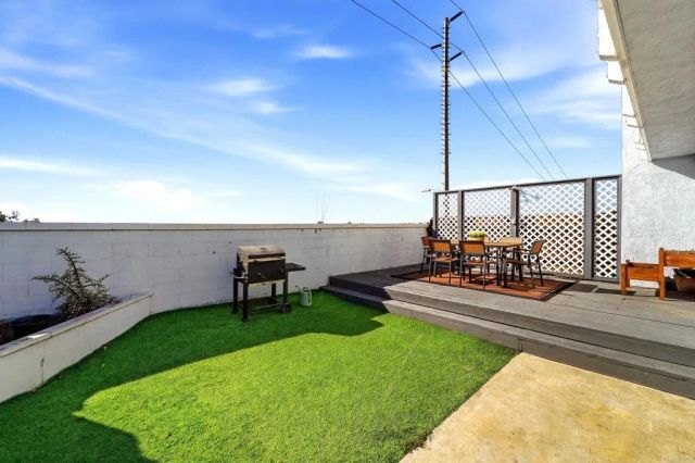 405 61st Street, San Diego, CA 92114