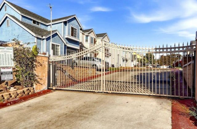 405 61st Street, San Diego, CA 92114
