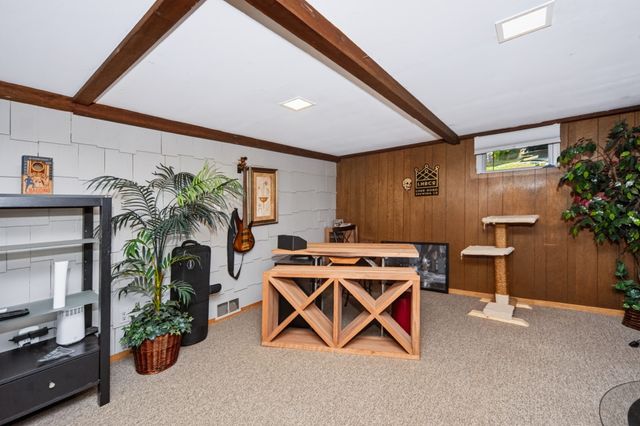 8 Clearview Dr, Marlborough, MA 01752