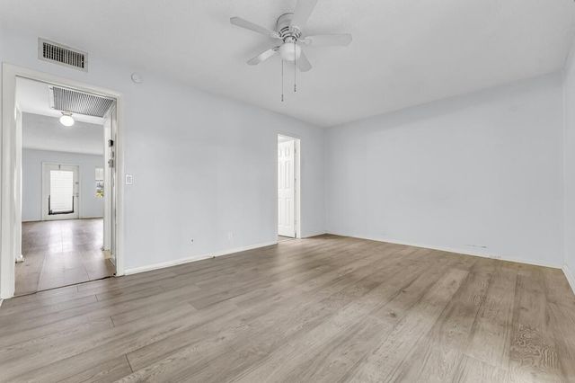 297 Dorset H, Boca Raton, FL 33434