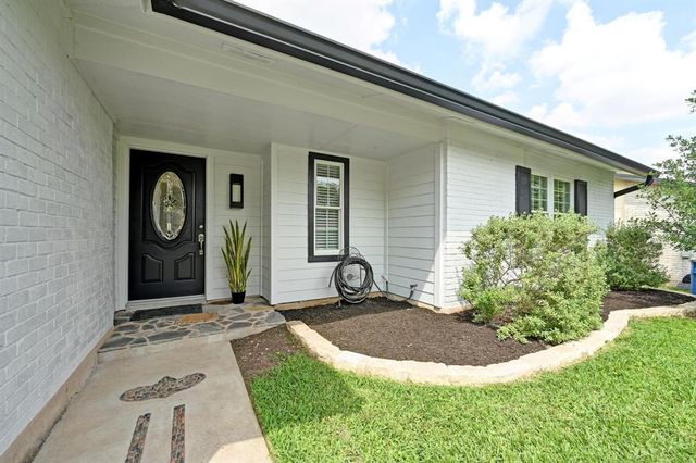 2406 Burly Oak DR, Austin, TX 78745