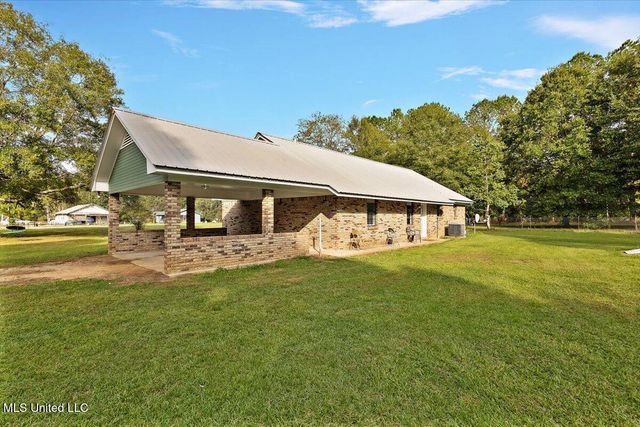 147 Wolverton Drive, Magee, MS 39111