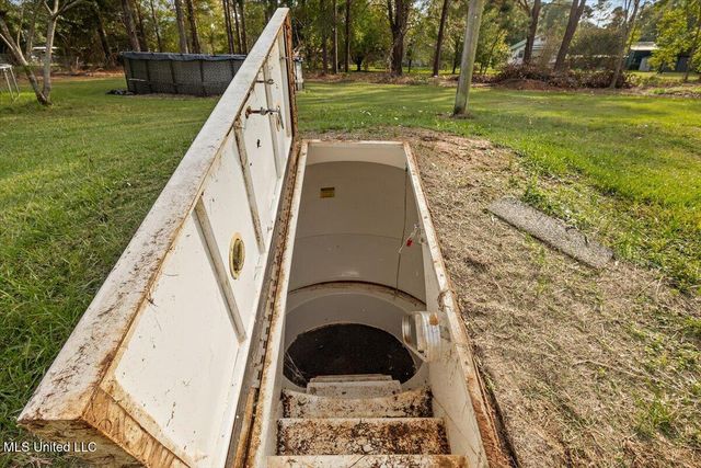 147 Wolverton Drive, Magee, MS 39111