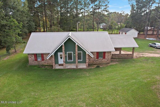 147 Wolverton Drive, Magee, MS 39111