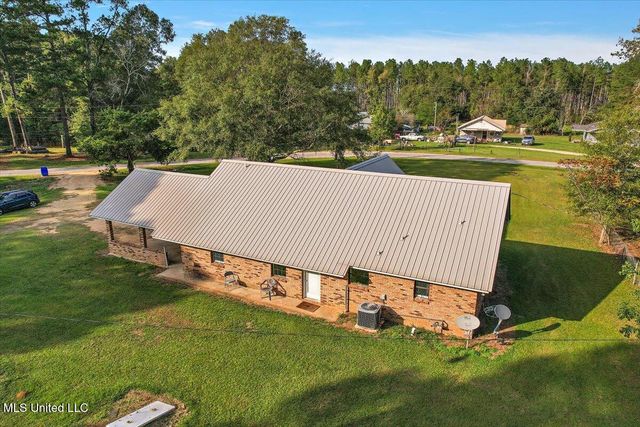 147 Wolverton Drive, Magee, MS 39111