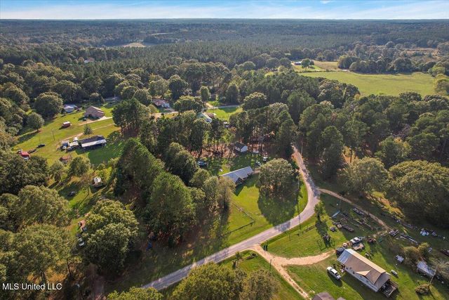 147 Wolverton Drive, Magee, MS 39111