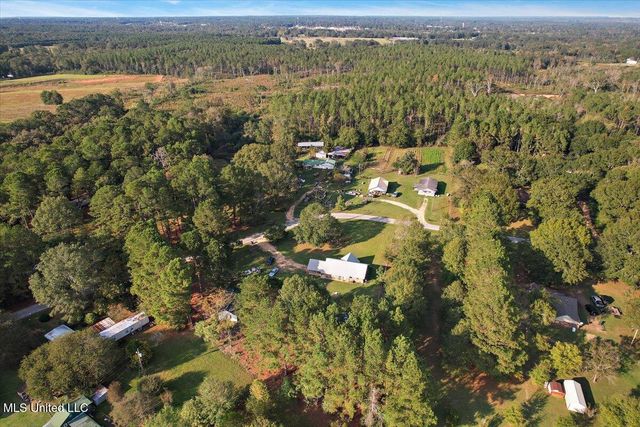 147 Wolverton Drive, Magee, MS 39111