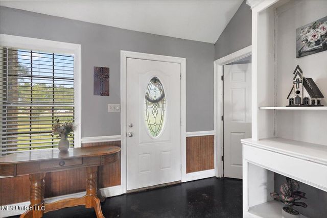 147 Wolverton Drive, Magee, MS 39111