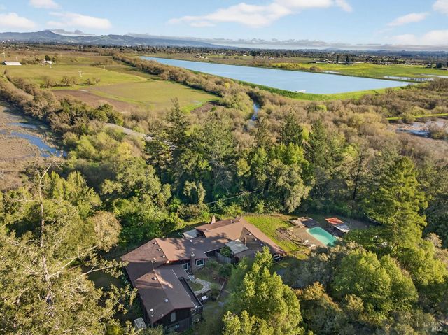 1450 Timberhill Rd, Santa Rosa, CA 95401