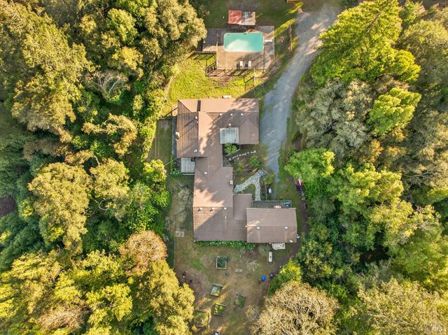 1450 Timberhill Rd, Santa Rosa, CA 95401