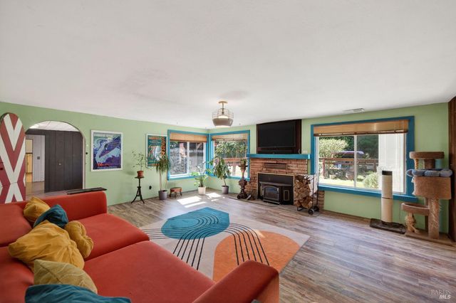 1450 Timberhill Rd, Santa Rosa, CA 95401